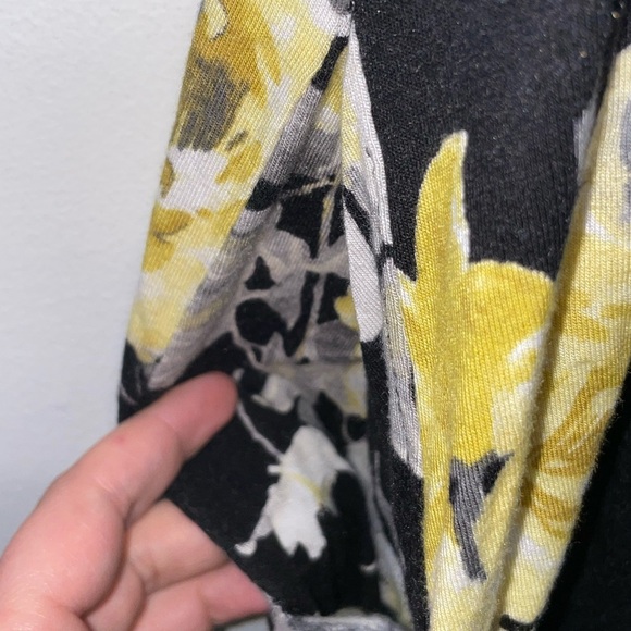 Chris and Carol Foral Black and Yellow Maternity Dress - Picture 2 of 4